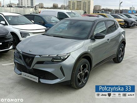 Альфа Ромео Джуніор 2025 у Європі на Automoto.ua Сірий Альфа Ромео Джуніор, об'ємом двигуна 1 л та пробігом 6 тис. км за 30482 $, фото 1 на Automoto.ua