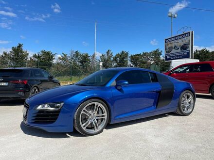 Синій Ауді R8, об'ємом двигуна 4.2 л та пробігом 52 тис. км за 69860 $, фото 1 на Automoto.ua