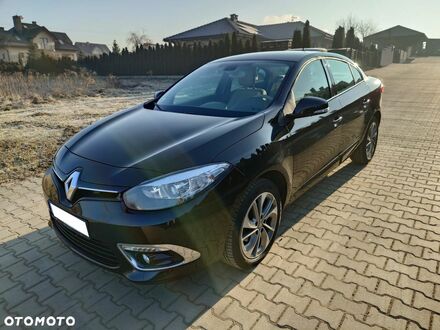 Рено Флюенс 2015 в Европе на Automoto.ua Черный Рено Флюенс, объемом двигателя 1 л и пробегом 144 тыс. км за 32900 $, фото 1 на Automoto.ua