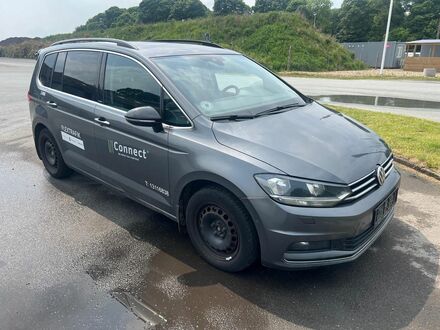 Фольксваген Туран 2019 в Европе на Automoto.ua Серый Фольксваген Туран, объемом двигателя 1.6 л и пробегом 628 тыс. км за 8202 $, фото 1 на Automoto.ua