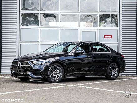 Мерседес Ц-Класс 2025 в Европе на Automoto.ua Серый Мерседес Ц-Класс, объемом двигателя 1 л и пробегом 10 тыс. км за 259900 $, фото 1 на Automoto.ua