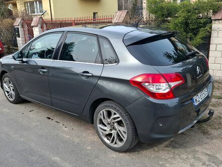 Ситроен С4 2010 в Европе на Automoto.ua Коричневый Ситроен С4, объемом двигателя 1 л и пробегом 207 тыс. км за 19700 $, фото 1 на Automoto.ua