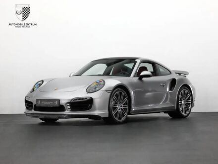 Порше 991 2015 в Европе на Automoto.ua Серебряный Порше 991, объемом двигателя 3.8 л и пробегом 59 тыс. км за 133069 $, фото 1 на Automoto.ua