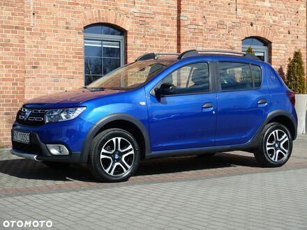 Дачия Sandero StepWay 2020 в Европе на Automoto.ua Синий Дачия Sandero StepWay, объемом двигателя 1 л и пробегом 30 тыс. км за 41900 $, фото 1 на Automoto.ua