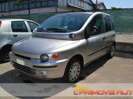 Фиат Мультипла 2004 в Европе на Automoto.ua Серый Фиат Мультипла, объемом двигателя 1.6 л и пробегом 260 тыс. км за 3411 $, фото 1 на Automoto.ua