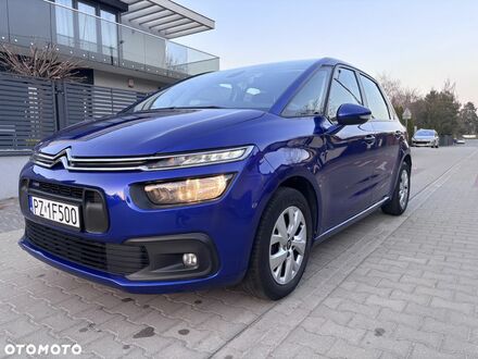 Ситроен С4 Пикассо 2017 в Европе на Automoto.ua Синий Ситроен С4 Пикассо, объемом двигателя 1 л и пробегом 116 тыс. км за 29500 $, фото 1 на Automoto.ua