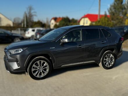 Тойота РАВ 4 2021 у Європі на Automoto.ua Сірий Тойота РАВ 4, об'ємом двигуна 2.49 л та пробігом 59 тис. км за 29791 $, фото 1 на Automoto.ua