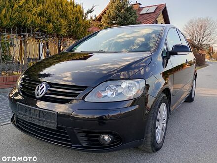 Фольксваген Golf Plus 2008 у Європі на Automoto.ua Чорний Фольксваген Golf Plus, об'ємом двигуна 1 л та пробігом 240 тис. км за 3802 $, фото 1 на Automoto.ua