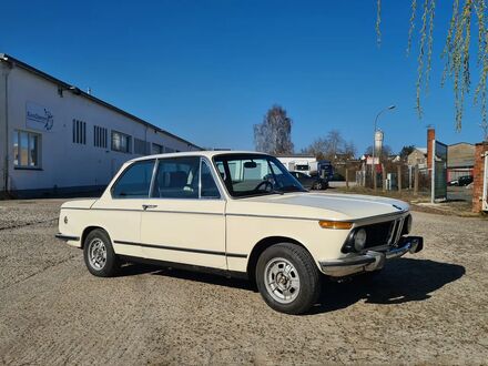 БМВ 2002 1974 у Європі на Automoto.ua Білий БМВ 2002, об'ємом двигуна 1.75 л та пробігом 123 тис. км за 13095 $, фото 1 на Automoto.ua