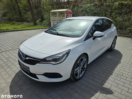 Опель Астра 2020 у Європі на Automoto.ua Білий Опель Астра, об'ємом двигуна 1 л та пробігом 56 тис. км за 35900 $, фото 1 на Automoto.ua