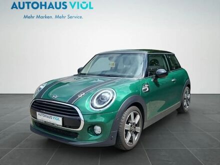 Міні Cooper 2019 у Європі на Automoto.ua Зелений Міні Cooper, об'ємом двигуна 1.5 л та пробігом 54 тис. км за 23169 $, фото 1 на Automoto.ua
