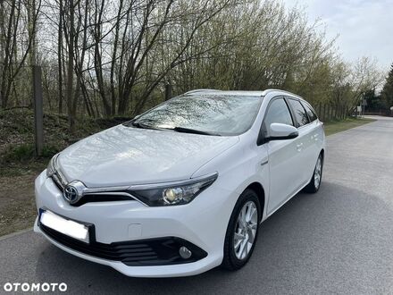 Тойота Аурис, объемом двигателя 1.8 л и пробегом 150 тыс. км за 11231 $, фото 1 на Automoto.ua