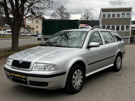 Шкода Октавия 2006 в Европе на Automoto.ua Серебряный Шкода Октавия, объемом двигателя 1.6 л и пробегом 172 тыс. км за 1623 $, фото 1 на Automoto.ua