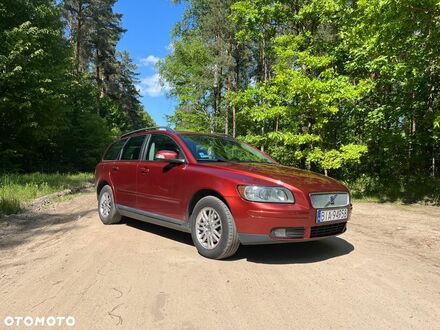 Вольво В50, объемом двигателя 1.56 л и пробегом 296 тыс. км за 1944 $, фото 1 на Automoto.ua