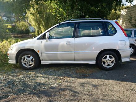 Мицубиси Спейс Раннер 2000 в Европе на Automoto.ua Серый Мицубиси Спейс Раннер, объемом двигателя 0 л и пробегом 98 тыс. км за 500 $, фото 1 на Automoto.ua