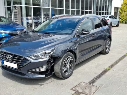Хендай i30 2021 в Европе на Automoto.ua Серый Хендай i30, объемом двигателя 1.6 л и пробегом 67 тыс. км за 11287 $, фото 1 на Automoto.ua