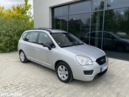 Киа Каренс, объемом двигателя 2 л и пробегом 197 тыс. км за 2570 $, фото 1 на Automoto.ua