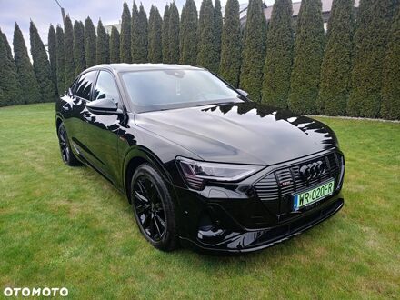 Ауди E-Tron 2022 в Европе на Automoto.ua Черный Ауди E-Tron, объемом двигателя 0 л и пробегом 32 тыс. км за 205000 $, фото 1 на Automoto.ua
