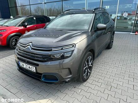 Ситроен C5 Aircross 2022 в Европе на Automoto.ua Ситроен C5 Aircross, объемом двигателя 1.6 л и пробегом 3 тыс. км за 136900 $, фото 1 на Automoto.ua