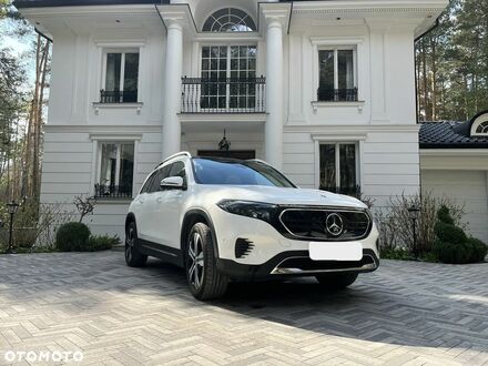 Мерседес EQB 2023 у Європі на Automoto.ua Білий Мерседес EQB, об'ємом двигуна 0 л та пробігом 27 тис. км за 47216 $, фото 1 на Automoto.ua