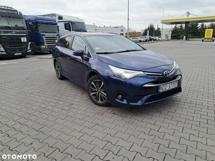 Тойота Авенсис, объемом двигателя 2 л и пробегом 199 тыс. км за 10778 $, фото 1 на Automoto.ua