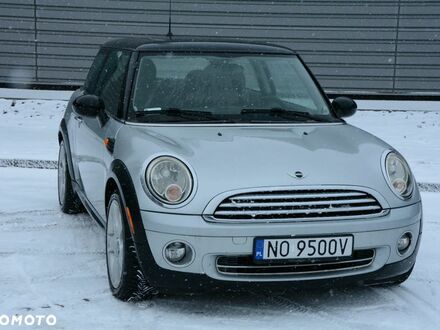 Мини Купер 2008 в Европе на Automoto.ua Серый Мини Купер, объемом двигателя 1 л и пробегом 141 тыс. км за 17900 $, фото 1 на Automoto.ua