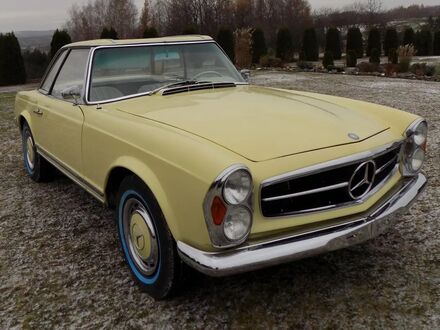 Мерседес SL 230 1964 в Европе на Automoto.ua Оранжевый Мерседес SL 230, объемом двигателя 0 л и пробегом 10 тыс. км за 104837 $, фото 1 на Automoto.ua