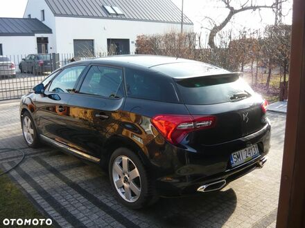 DS ДС 2017 у Європі на Automoto.ua DS ДС, об'ємом двигуна 1 л та пробігом 183 тис. км за 40000 $, фото 1 на Automoto.ua