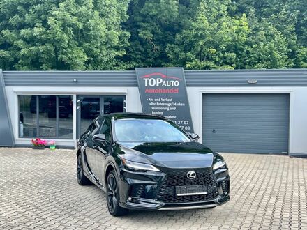 Лексус RX 500 2025 в Европе на Automoto.ua Черный Лексус RX 500, объемом двигателя 2.39 л и пробегом 10 тыс. км за 99877 $, фото 1 на Automoto.ua