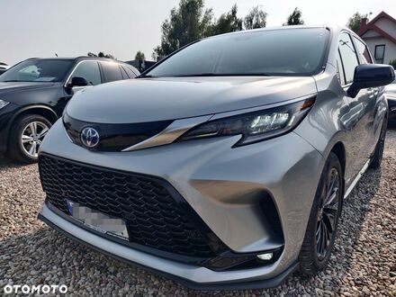 Тойота Сієнна 2021 у Європі на Automoto.ua Сірий Тойота Сієнна, об'ємом двигуна 2.49 л та пробігом 85 тис. км за 185000 $, фото 1 на Automoto.ua
