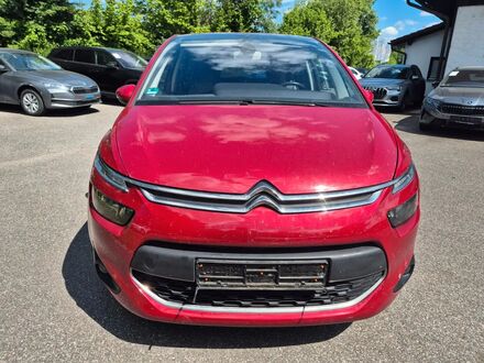 Ситроен Гранд С4 Пикассо 2014 в Европе на Automoto.ua Красный Ситроен Гранд С4 Пикассо, объемом двигателя 1.6 л и пробегом 38 тыс. км за 9192 $, фото 1 на Automoto.ua