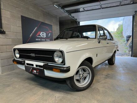 Форд Эскорт 1977 в Европе на Automoto.ua Белый Форд Эскорт, объемом двигателя 1.6 л и пробегом 33 тыс. км за 17499 $, фото 1 на Automoto.ua