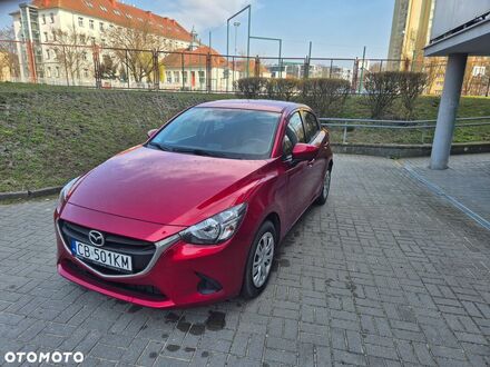 Мазда 2 2019 в Европе на Automoto.ua Красный Мазда 2, объемом двигателя 1 л и пробегом 28 тыс. км за 12591 $, фото 1 на Automoto.ua