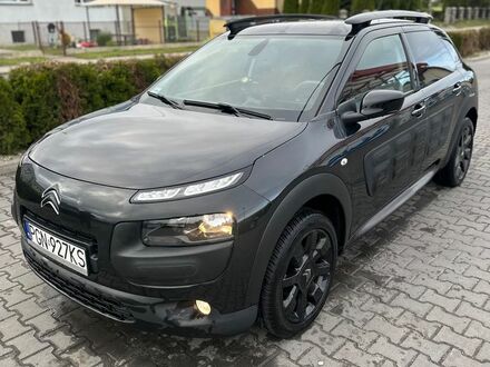 Ситроен C4 Кактус 2016 в Европе на Automoto.ua Черный Ситроен C4 Кактус, объемом двигателя 1 л и пробегом 92 тыс. км за 7482 $, фото 1 на Automoto.ua