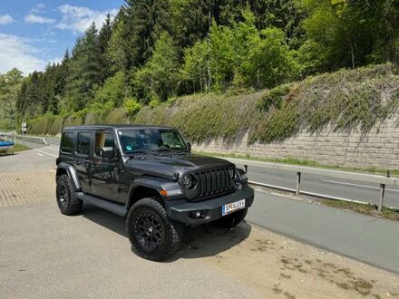 Сірий Джип Wrangler, об'ємом двигуна 2.14 л та пробігом 58 тис. км за 64409 $, фото 1 на Automoto.ua