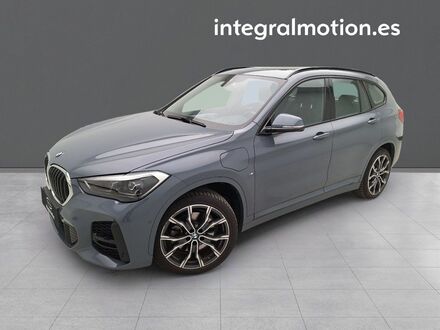БМВ Х1 2021 в Европе на Automoto.ua Серый БМВ Х1, объемом двигателя 1.5 л и пробегом 44 тыс. км за 36501 $, фото 1 на Automoto.ua