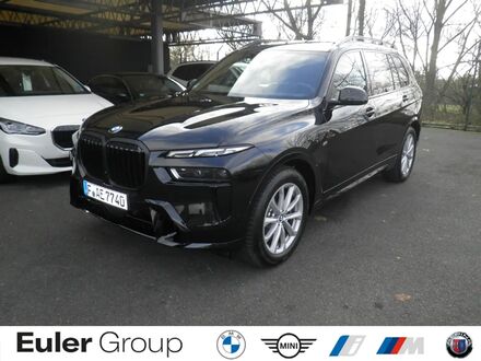 БМВ X7 2024 у Європі на Automoto.ua Чорний БМВ X7, об'ємом двигуна 2.99 л та пробігом 7 тис. км за 106240 $, фото 1 на Automoto.ua