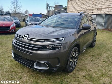 Ситроен C5 Aircross 2021 в Европе на Automoto.ua Серый Ситроен C5 Aircross, объемом двигателя 1 л и пробегом 62 тыс. км за 85800 $, фото 1 на Automoto.ua
