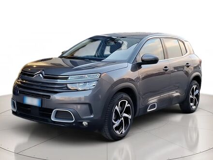 Ситроен C5 Aircross 2020 в Европе на Automoto.ua Серый Ситроен C5 Aircross, объемом двигателя 1.5 л и пробегом 85 тыс. км за 18930 $, фото 1 на Automoto.ua