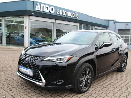 Лексус UX 2019 в Европе на Automoto.ua Черный Лексус UX, объемом двигателя 2 л и пробегом 48 тыс. км за 23950 $, фото 1 на Automoto.ua