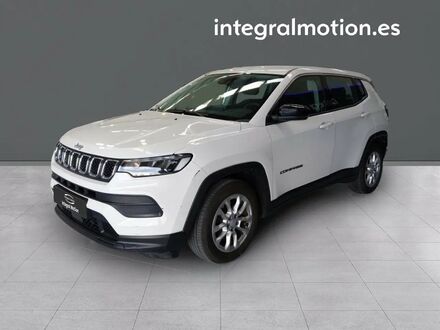 Джип Компас 2022 в Европе на Automoto.ua Белый Джип Компас, объемом двигателя 1.33 л и пробегом 78 тыс. км за 23891 $, фото 1 на Automoto.ua