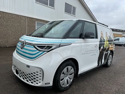 Фольксваген ID. Buzz 2024 в Европе на Automoto.ua Белый Фольксваген ID. Buzz, объемом двигателя 0 л и пробегом 8 тыс. км за 35573 $, фото 1 на Automoto.ua