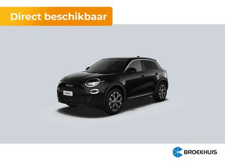 Фиат 600 2025 в Европе на Automoto.ua Черный Фиат 600, объемом двигателя 0 л и пробегом 10 тыс. км за 43514 $, фото 1 на Automoto.ua