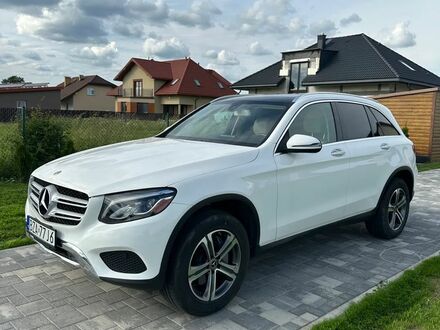 Мерседес ЦЛЦ-класс 2019 в Европе на Automoto.ua Белый Мерседес ЦЛЦ-класс, объемом двигателя 1.99 л и пробегом 48400 тыс. км за 133000 $, фото 1 на Automoto.ua