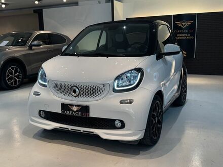Смарт Fortwo 2017 у Європі на Automoto.ua Білий Смарт Fortwo, об'ємом двигуна 0.9 л та пробігом 87 тис. км за 18113 $, фото 1 на Automoto.ua
