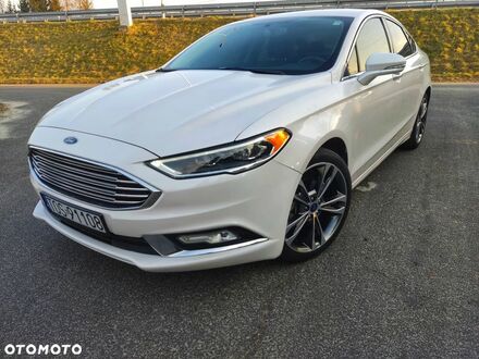 Форд Фьюжн 2017 в Европе на Automoto.ua Белый Форд Фьюжн, объемом двигателя 1 л и пробегом 118 тыс. км за 58000 $, фото 1 на Automoto.ua