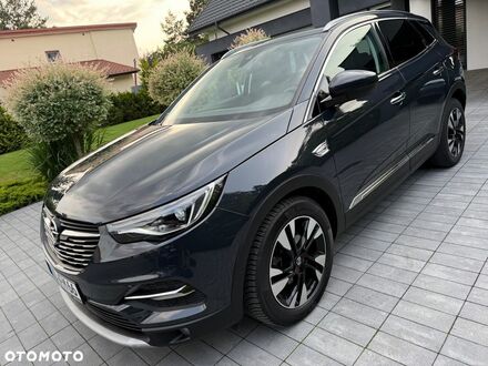 Опель Grandland X 2018 в Европе на Automoto.ua Серый Опель Grandland X, объемом двигателя 1 л и пробегом 157 тыс. км за 16441 $, фото 1 на Automoto.ua