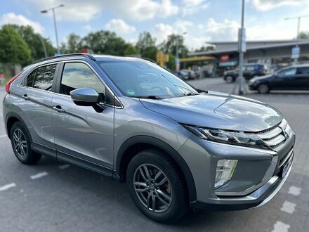 Серый Мицубиси Eclipse Cross, объемом двигателя 1.5 л и пробегом 53 тыс. км за 21110 $, фото 1 на Automoto.ua