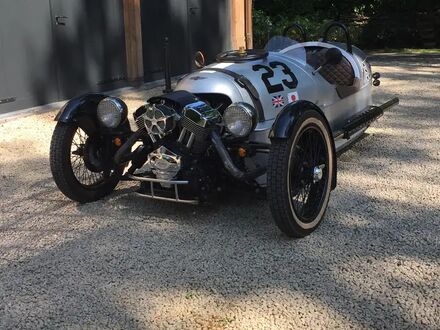 Морган 3-Wheeler 2011 у Європі на Automoto.ua Морган 3-Wheeler, об'ємом двигуна 0 л та пробігом 23 тис. км за 60609 $, фото 1 на Automoto.ua