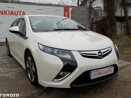 Опель Ампера 2012 в Европе на Automoto.ua Белый Опель Ампера, объемом двигателя 1 л и пробегом 139 тыс. км за 6030 $, фото 1 на Automoto.ua
